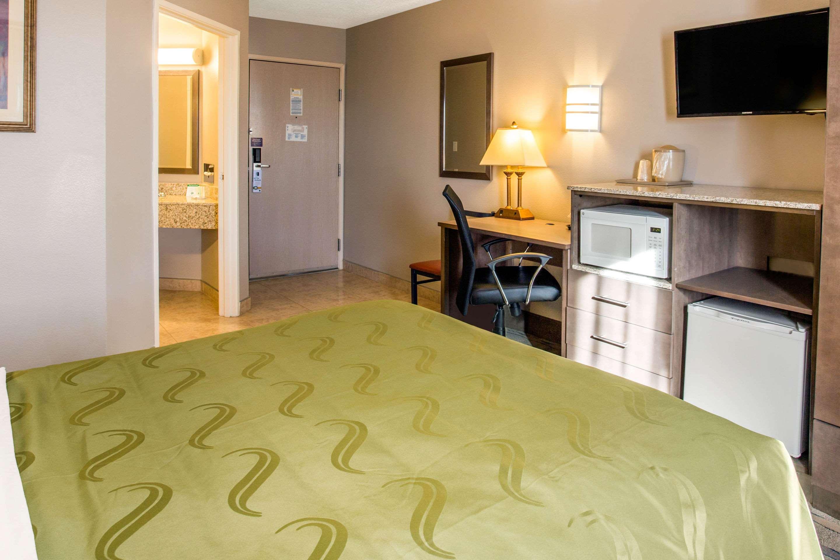 Quality Inn Moriarty Exterior photo