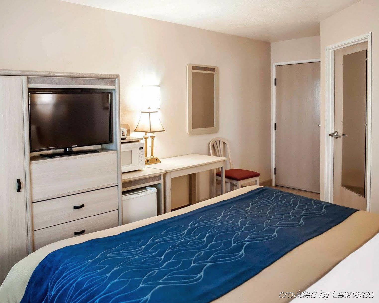 Quality Inn Moriarty Exterior photo